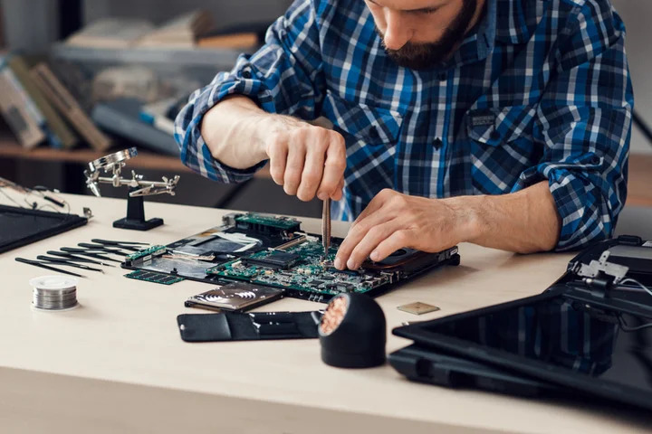 Electronics Technician at Xalten Systems Kochi